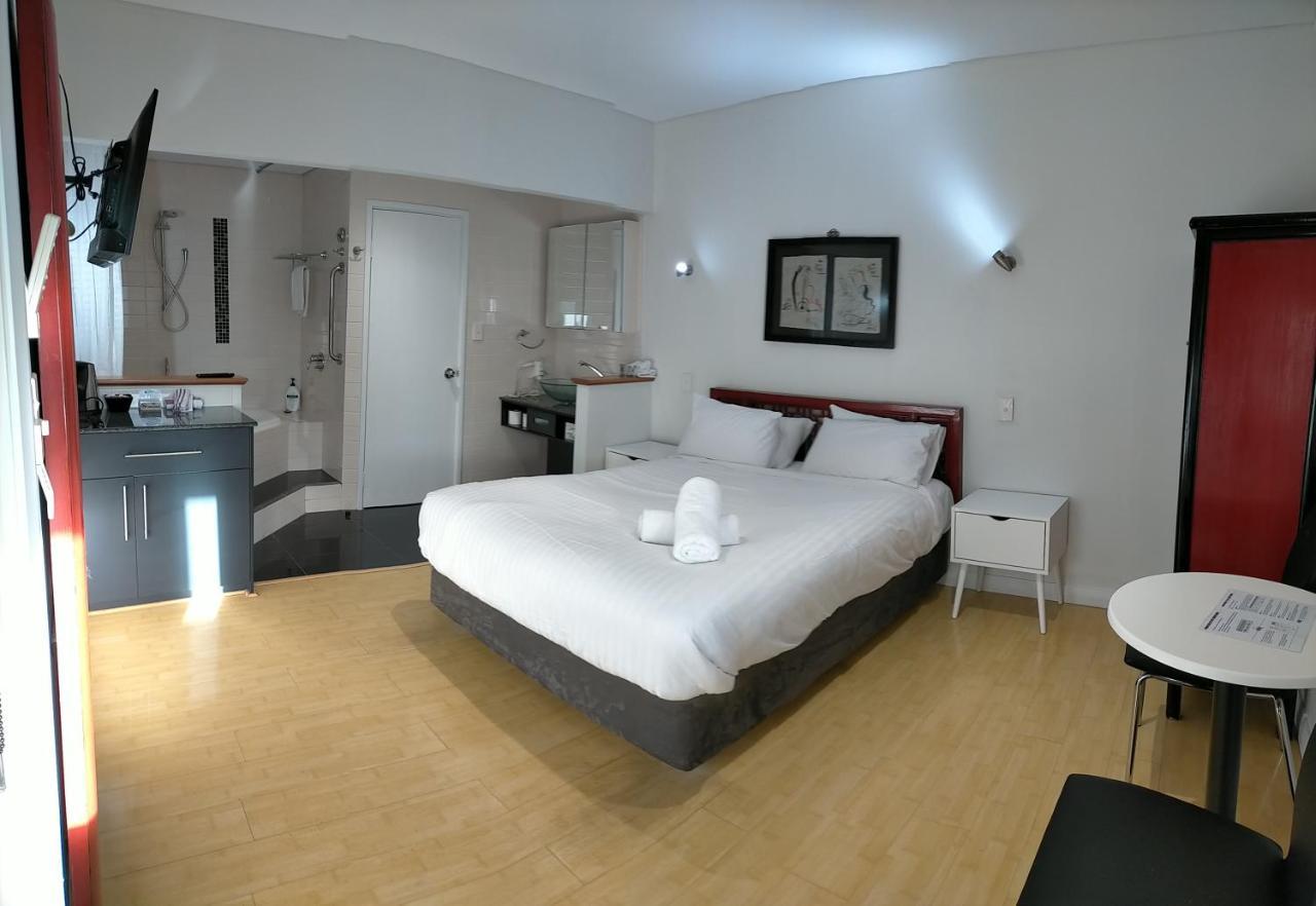 Dunsborough Apartments & Suites Eksteriør billede